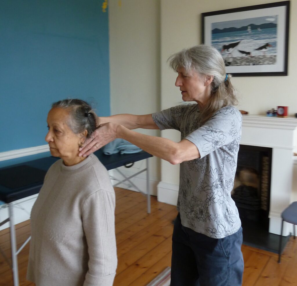 Visiting Alexander Technique teacher Erica Donnison working with one of our trainees in walking